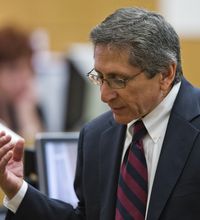 Juan Martinez, the star prosecutor in the Jodi Arias murder trial, got another hung jury Tuesday, this time in the case against a former Arizona cop accused ... - juan-martinez-1_1_rx223_c200x220